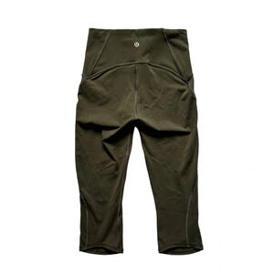 Lululemon Train Times Crop 17” Inseam Leggings‎ Dark Forest Green Size 4
